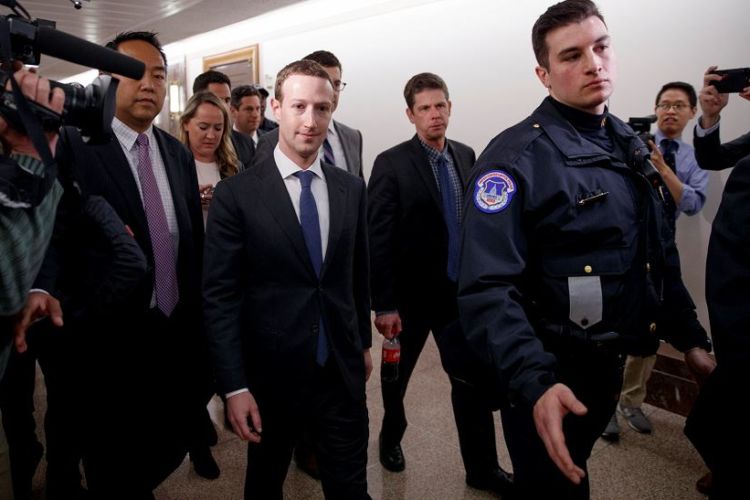 Mark Zuckerberg Guardaespaldas